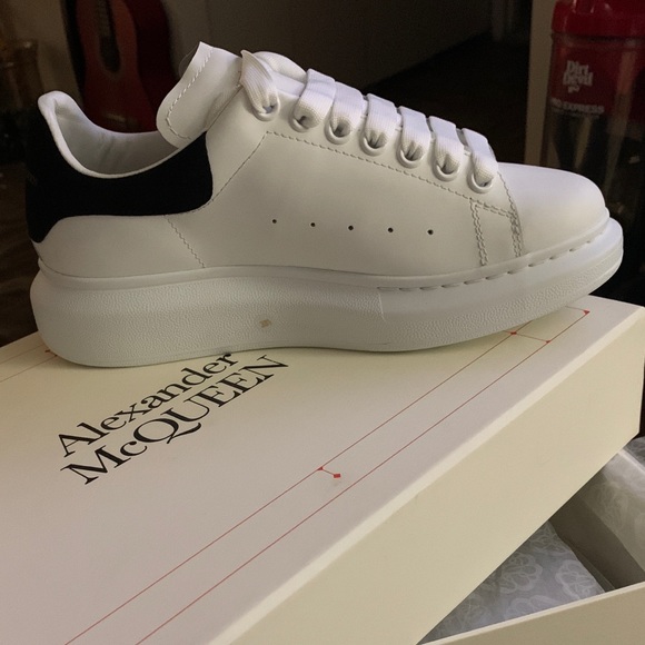 Alexander McQueen Shoes - Alexander McQueen Oversized Sneakers
